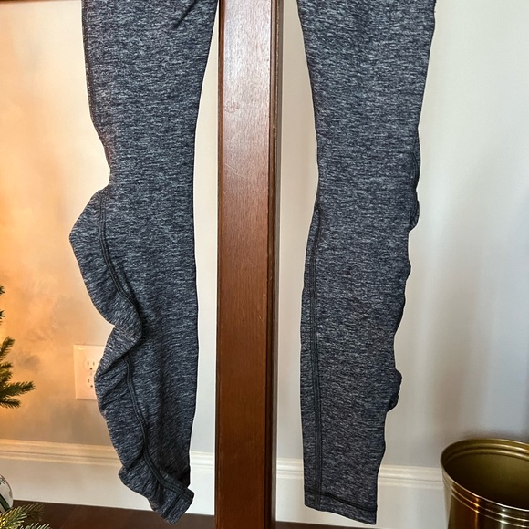 Lululemon Run: Turn Around Tights - Picture 12 of 13